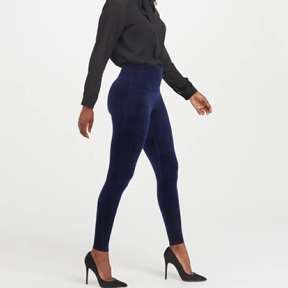 SPANX Velvet Leggings in Lapis Night - Size Large - Picture 3 of 12